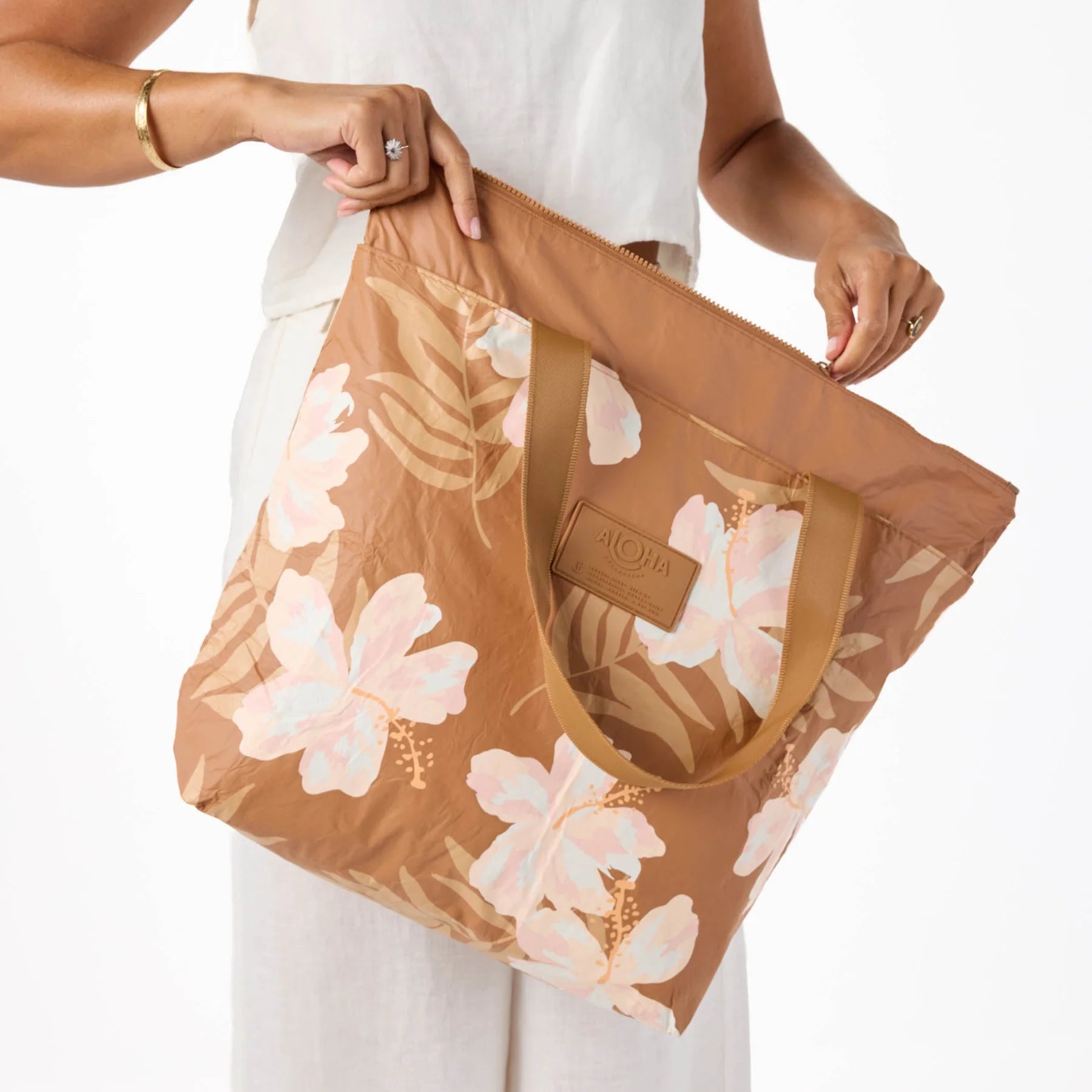 Adrift Day Tripper Tote Toffee