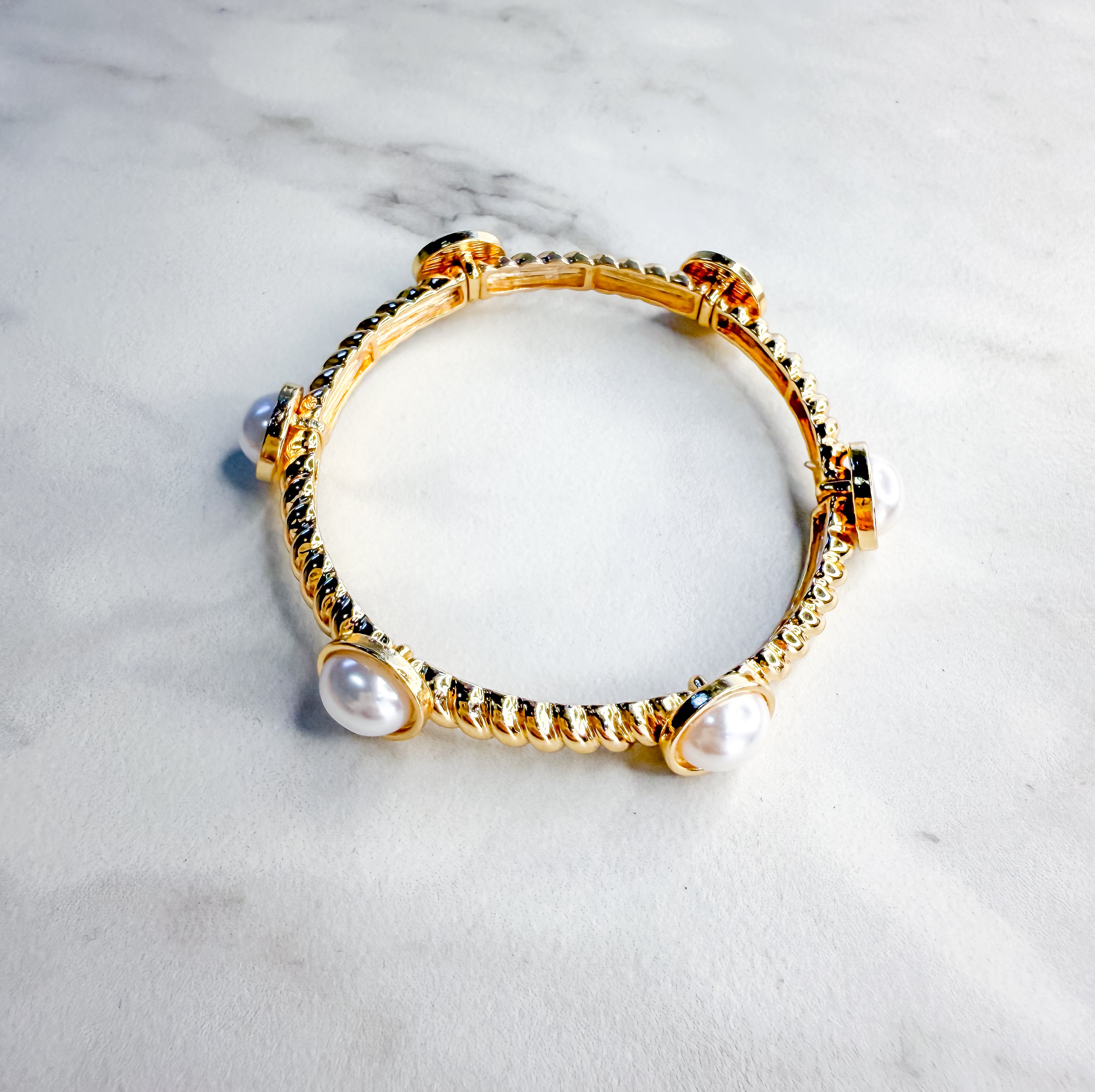 Pearl Studded Stretch Bracelet