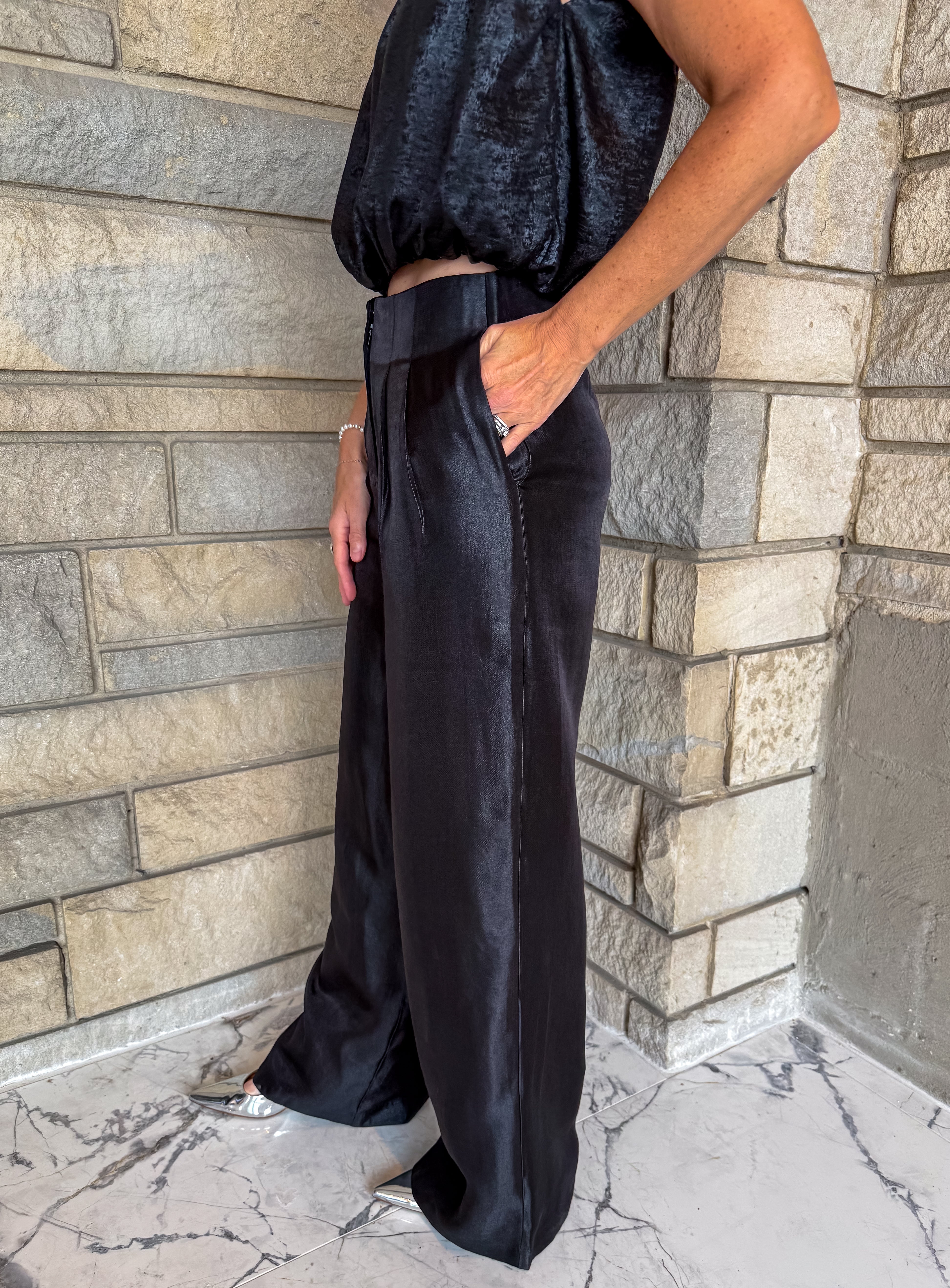 Linnet Shimmery Wide Leg Pants