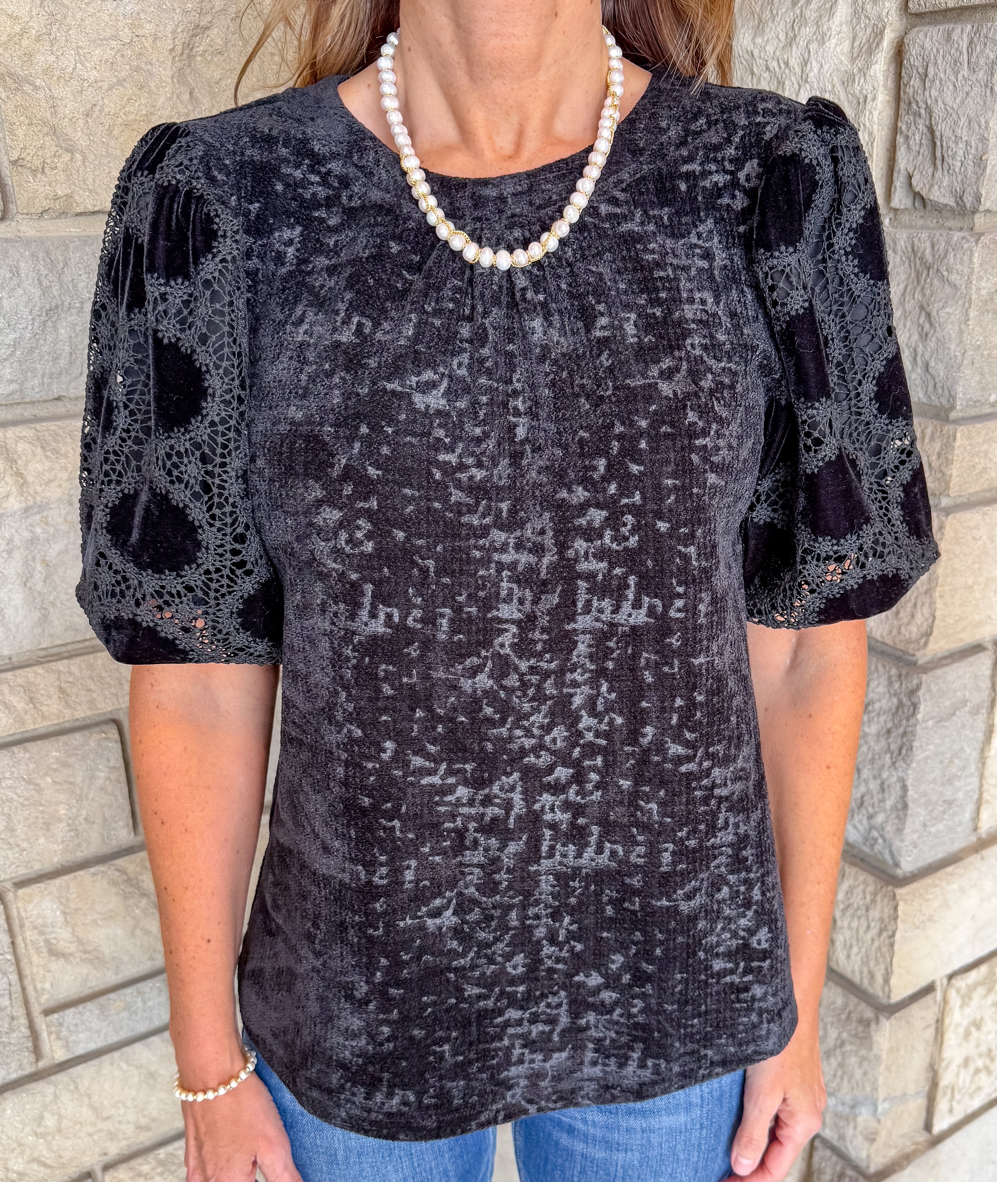 Kaylee Velvet Lace Sleeve Top