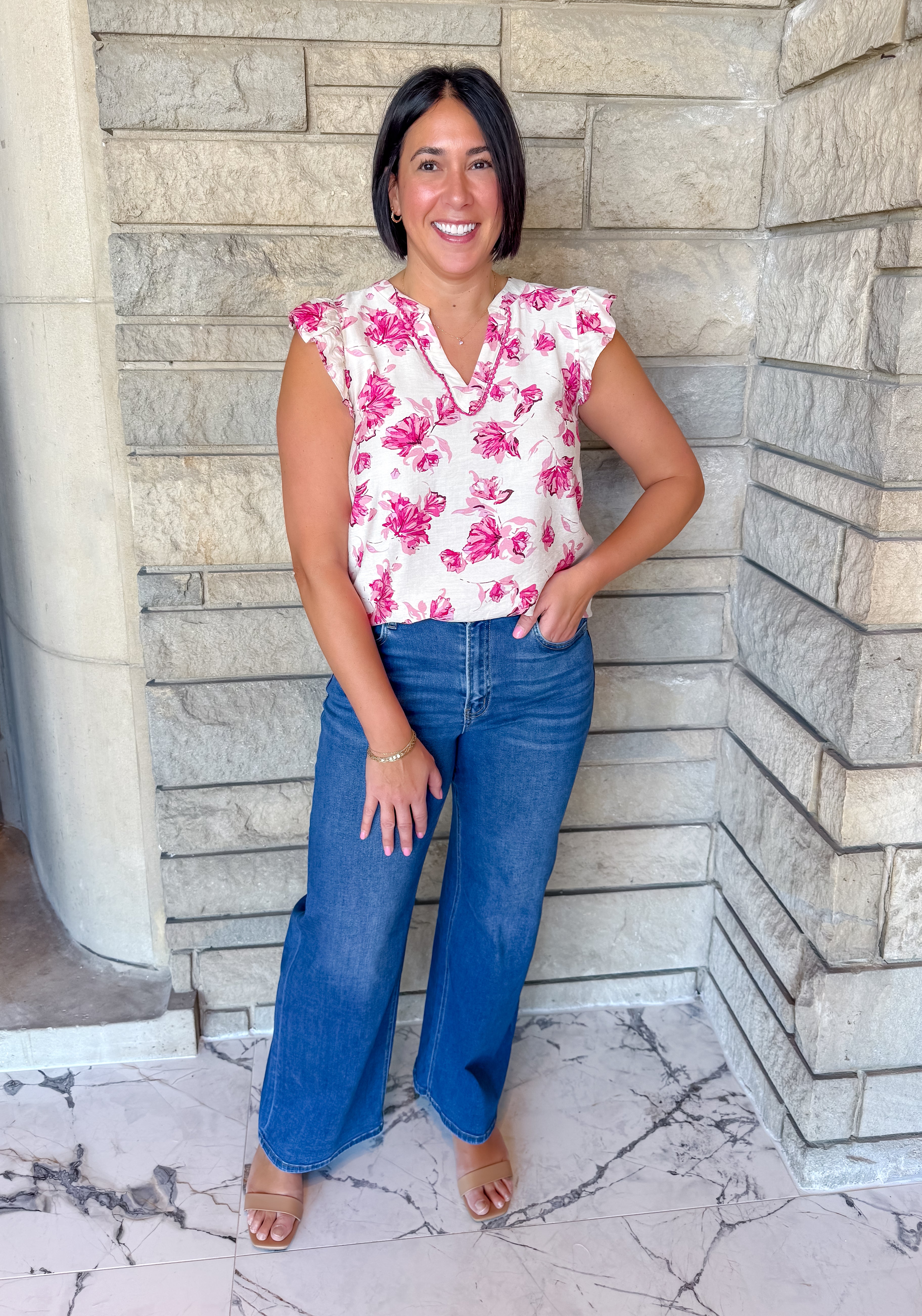 Daniya Floral Ruffle Sleeve Top