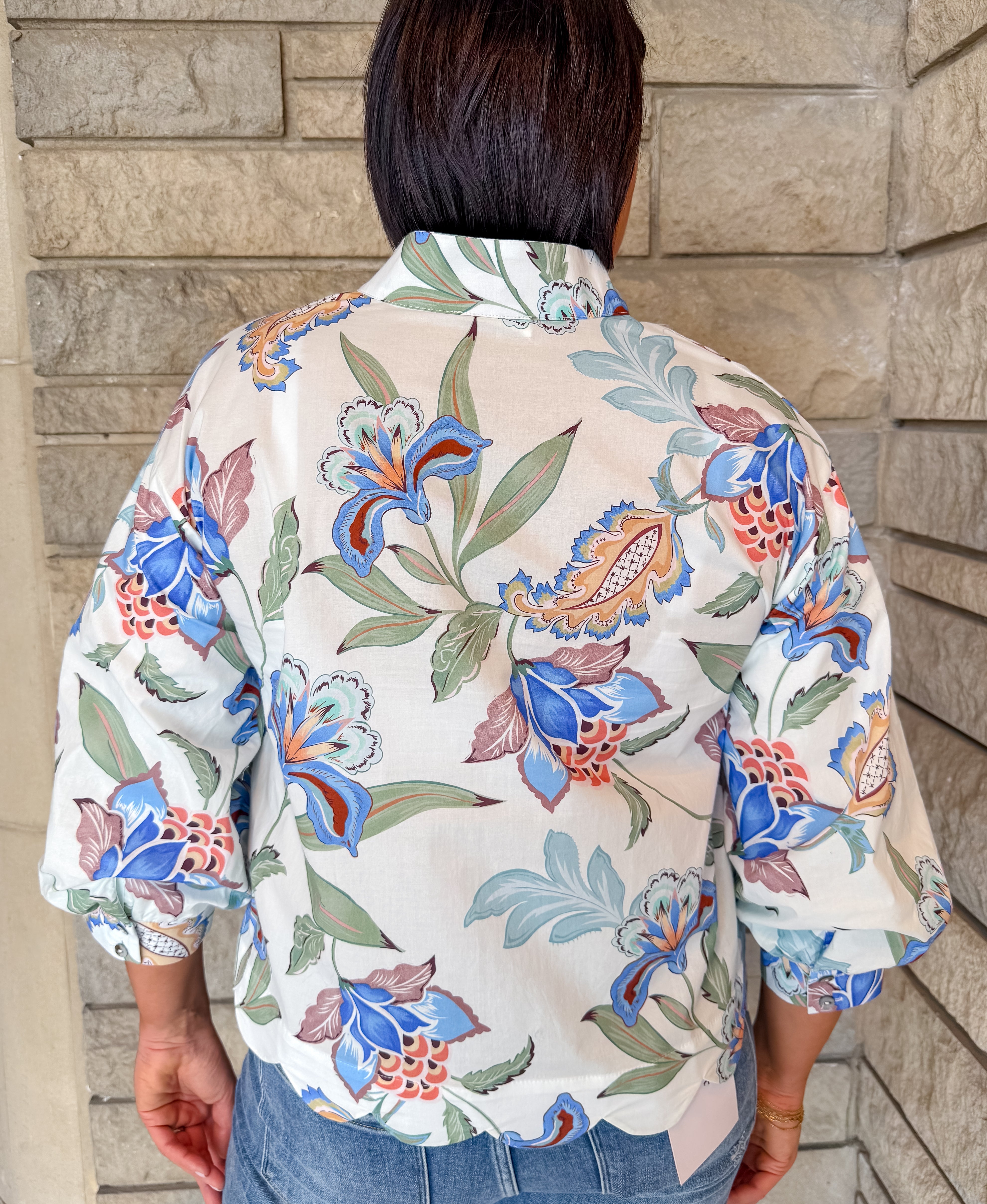 Viviana Floral Scallop Top