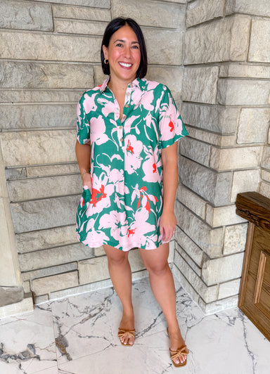 Tropical floral print shirtdress. Green with pink flowers dress with buttons and collar.