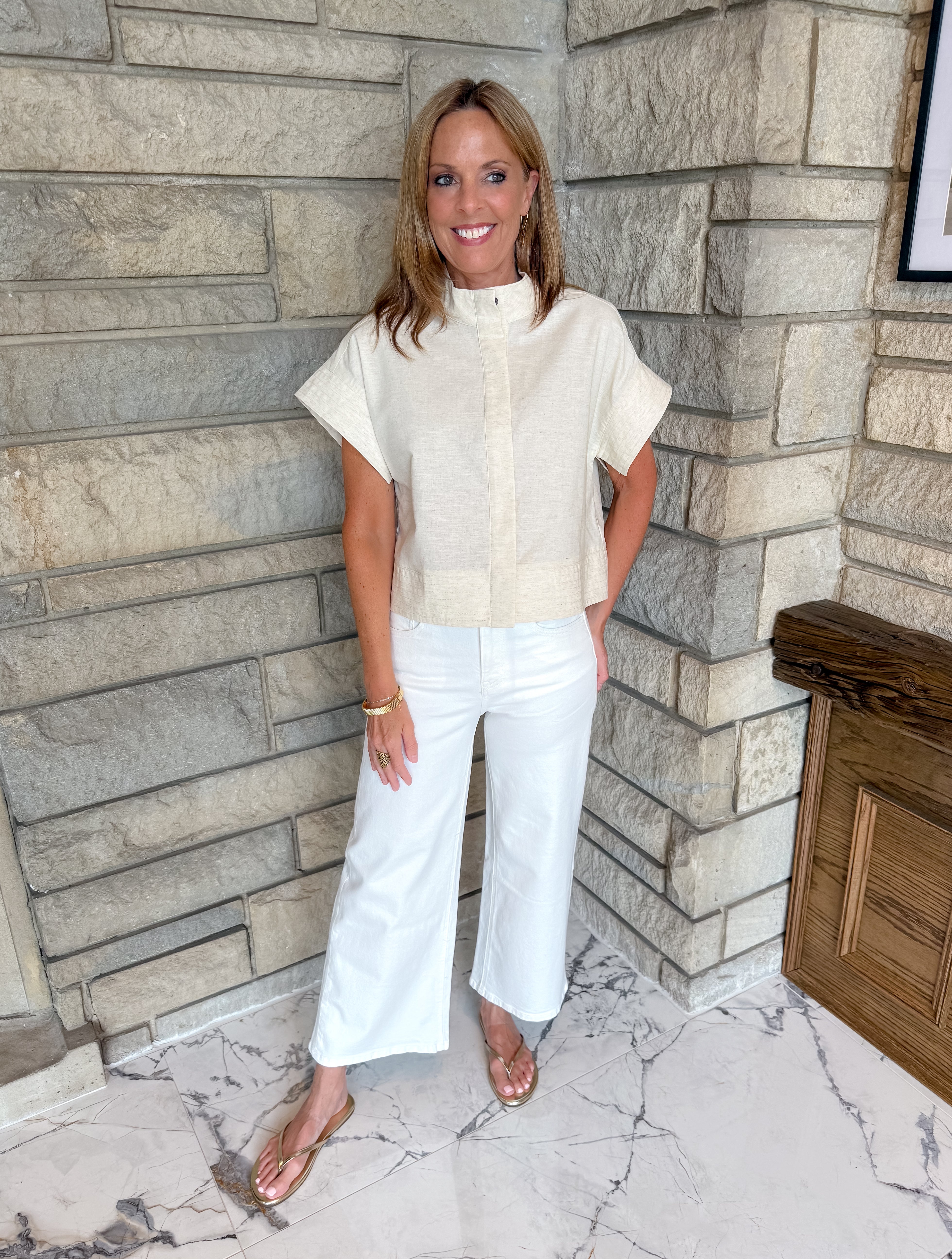 Cap sleeve boxy button up shirt
High neck button linen top
hidden button