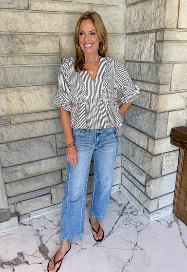 Black and off white seercuker striped blouse peplum hem 3/4 sleeves with ruffle cuffs