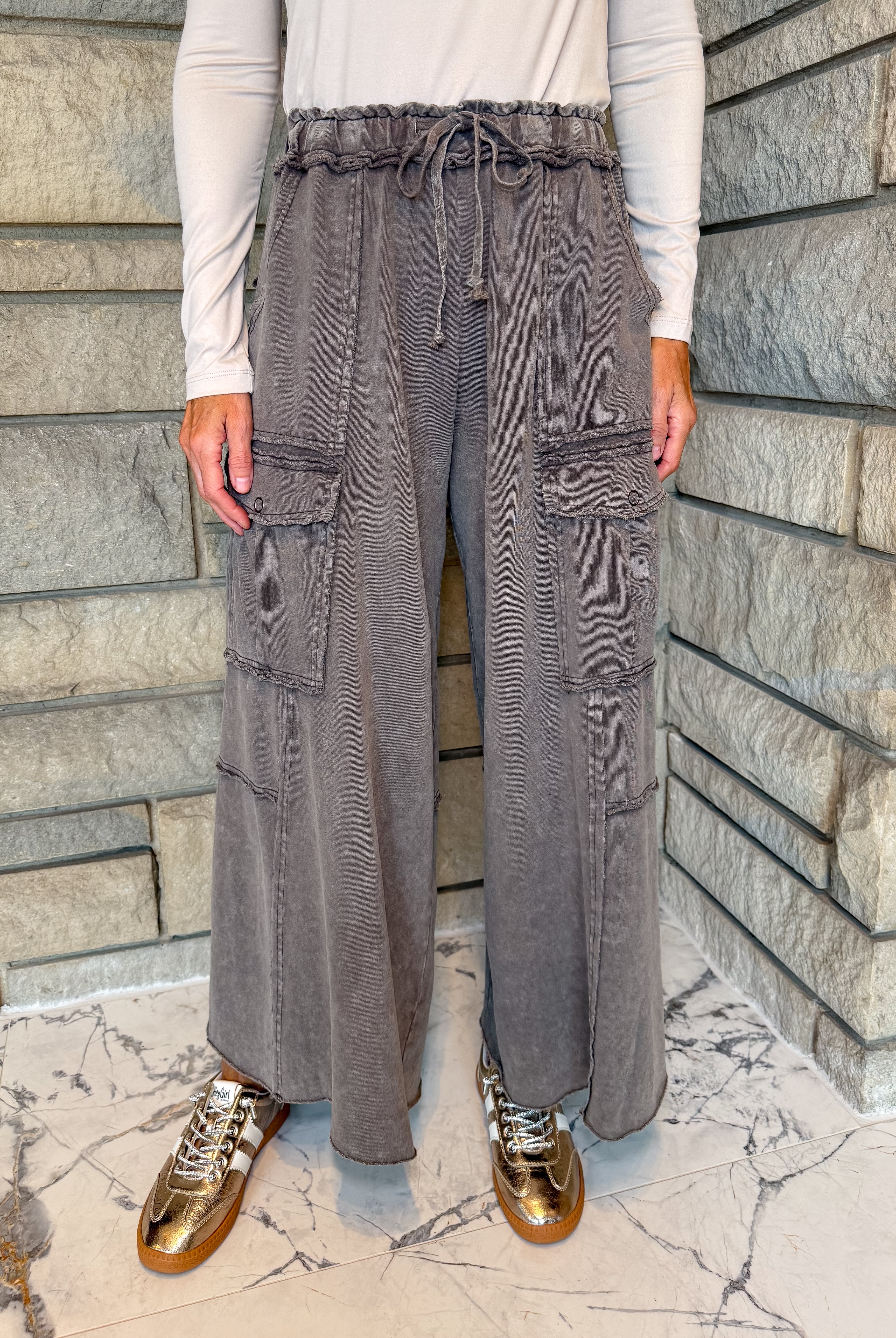 Dalary Washed Wide Cargo Pants