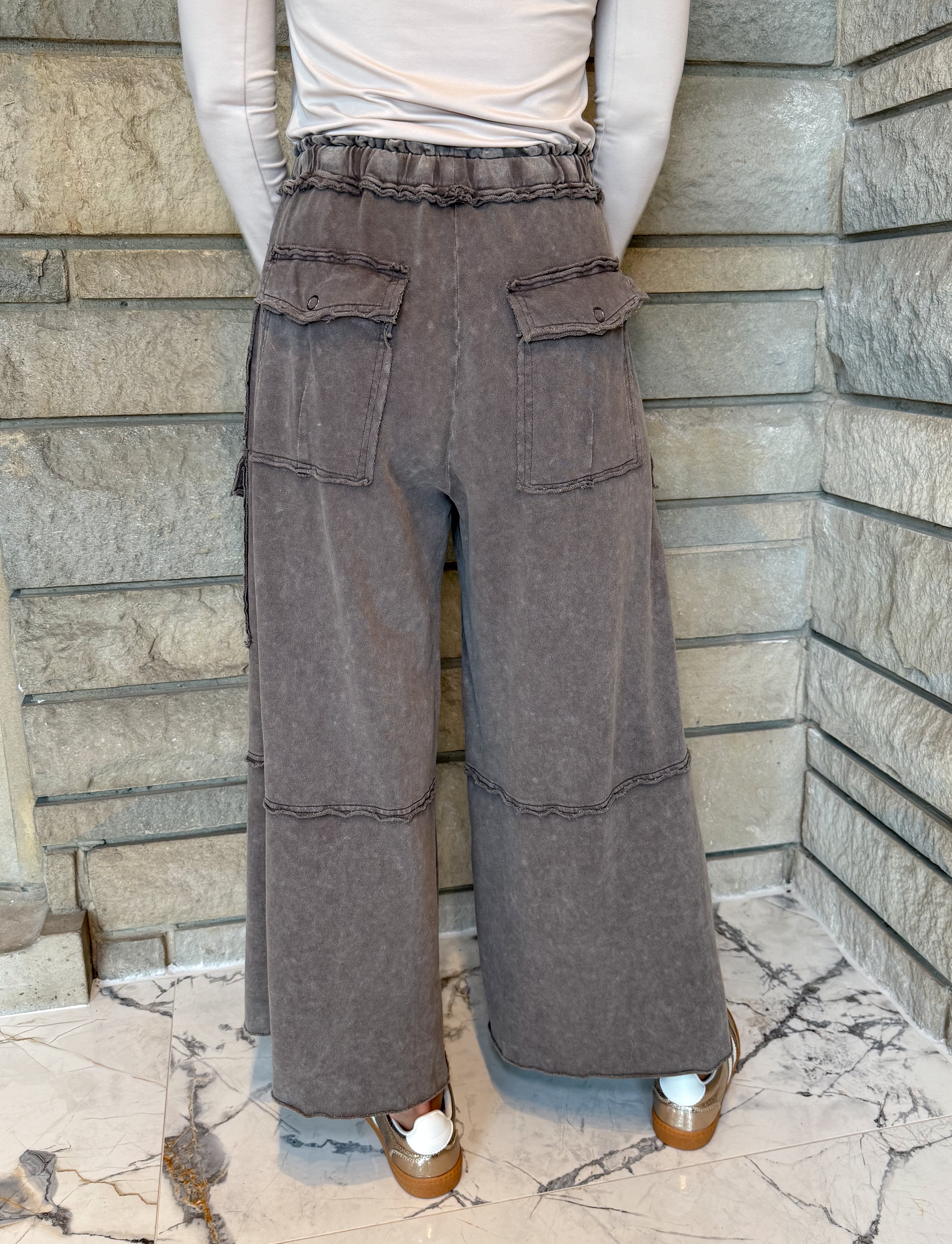 Dalary Washed Wide Cargo Pants