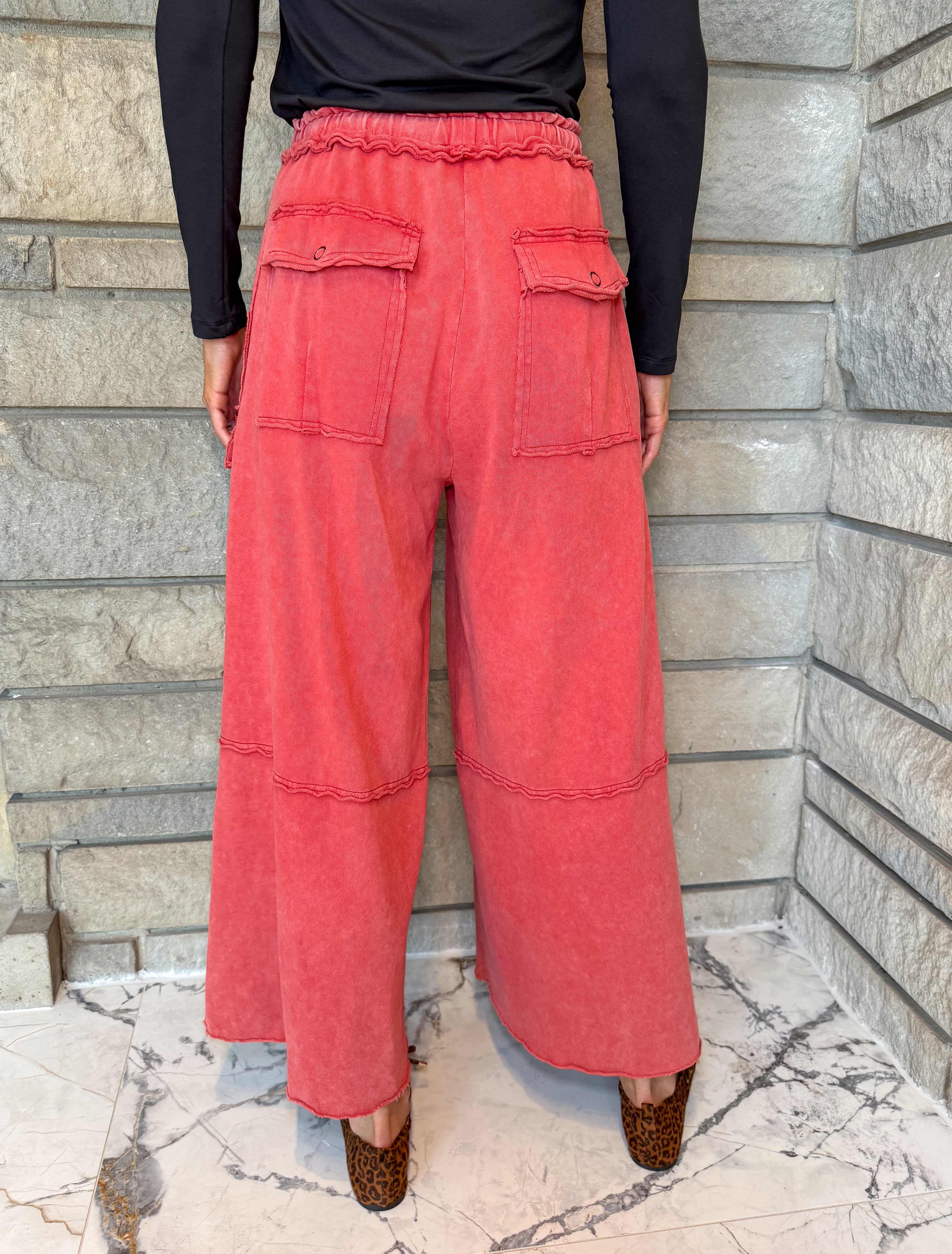 Dalary Washed Wide Cargo Pants