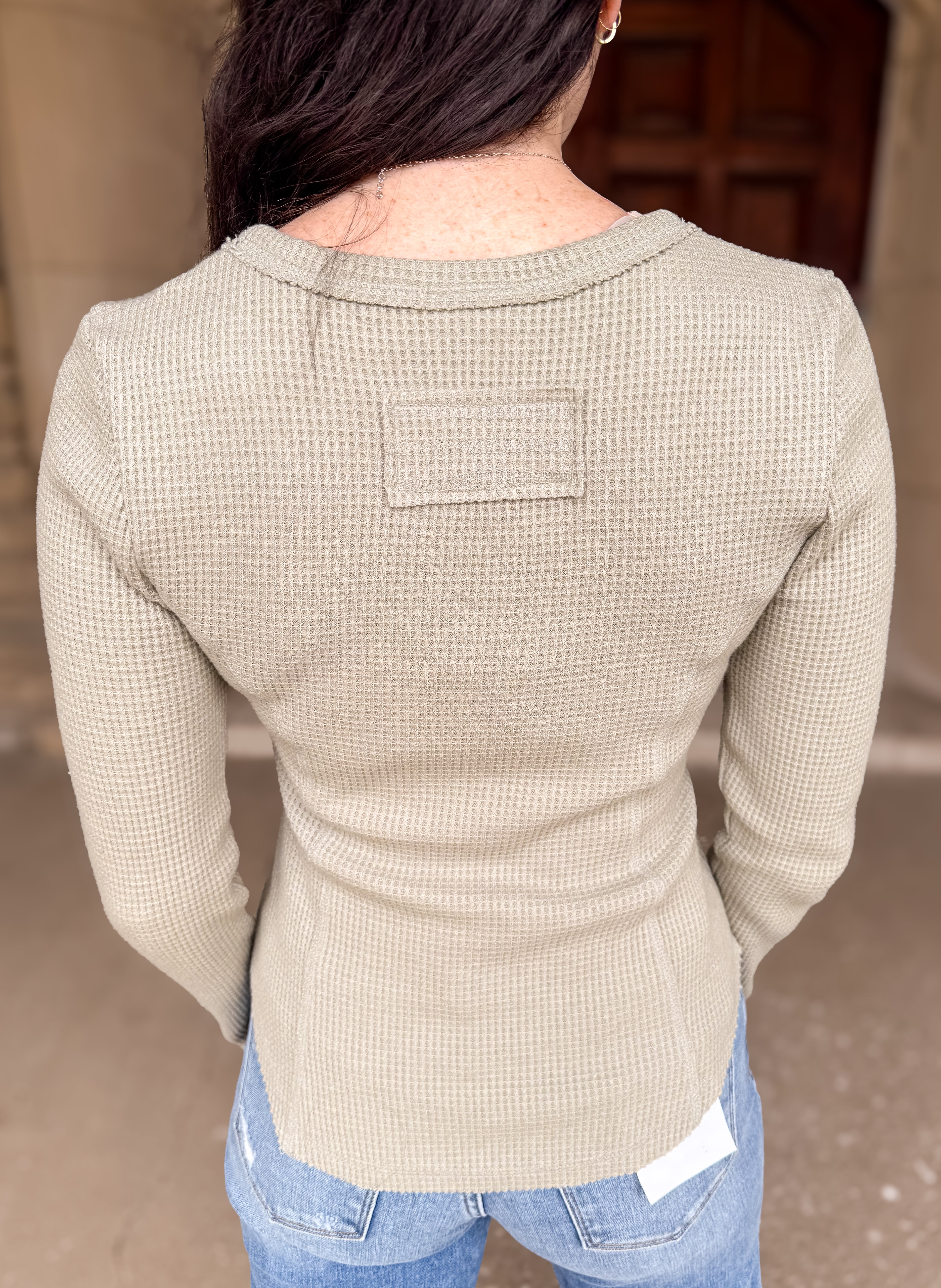 Lettie Snap Front Henley Topo