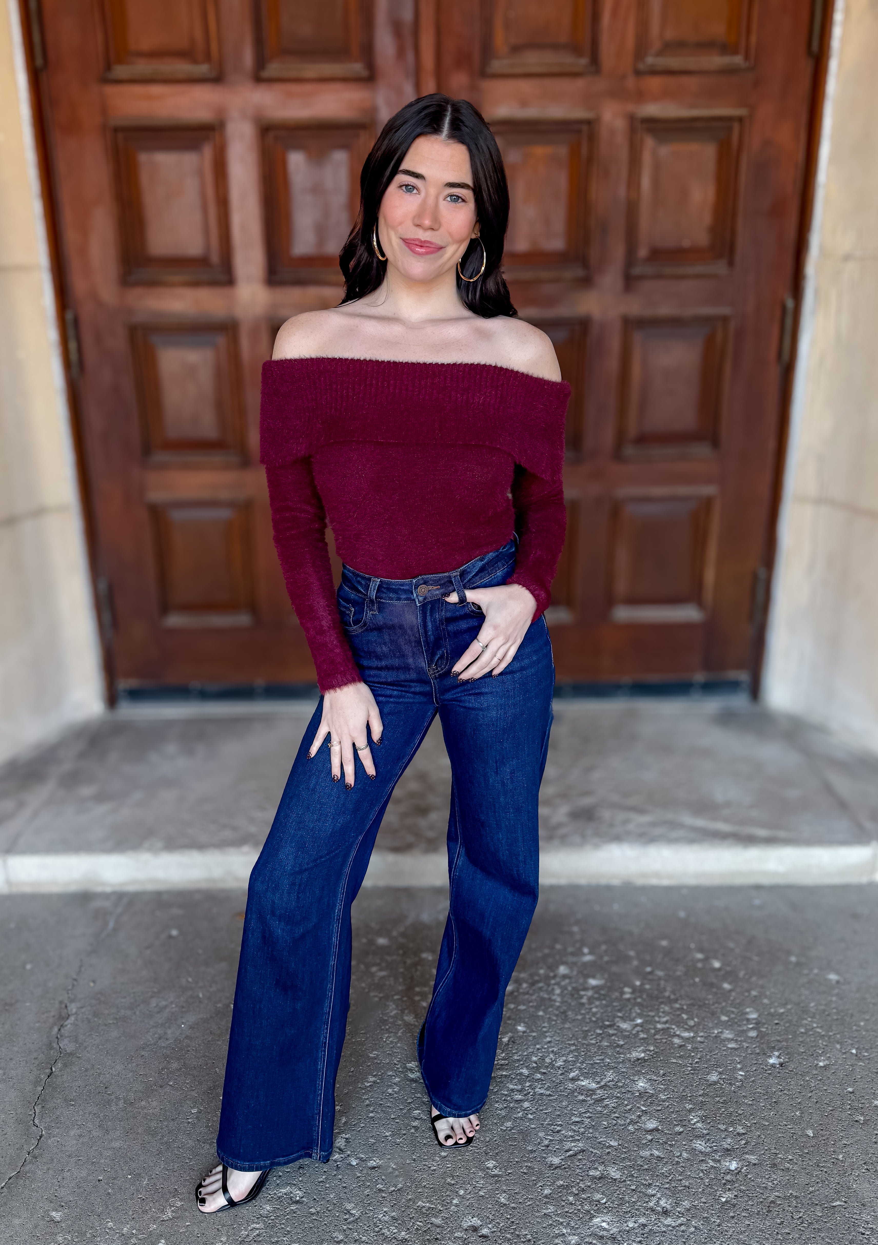 Fuzzy Brushed Knit
Off the Shoulder
Foldover Collar
Long Sleeve