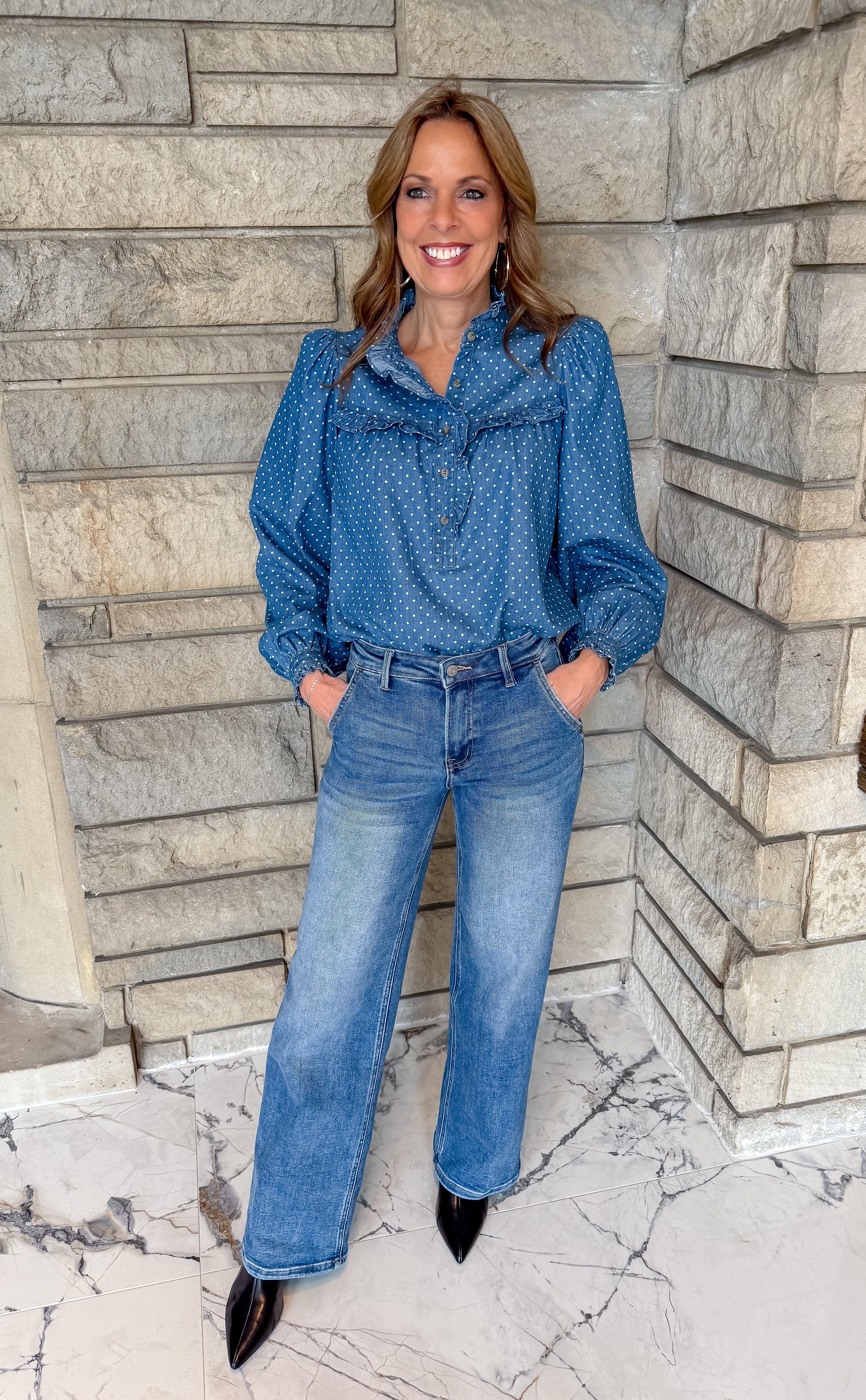 polka dot 
denim blouse
ruffle
buttons