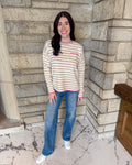 striped sweater
scalloped edges
pop of color trim