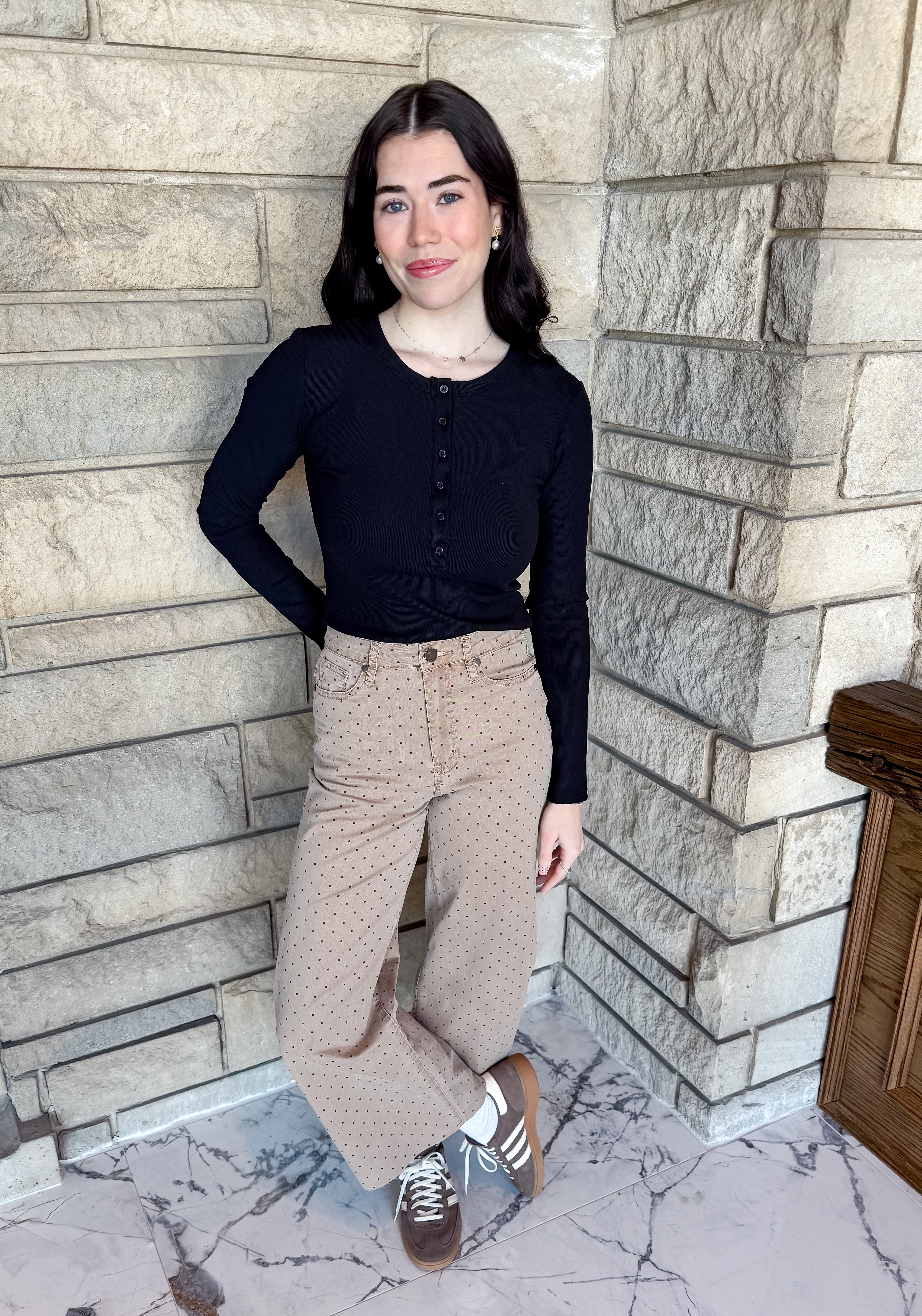 khaki with black polka dot pants
wide leg polka dot pants
raw edge pants