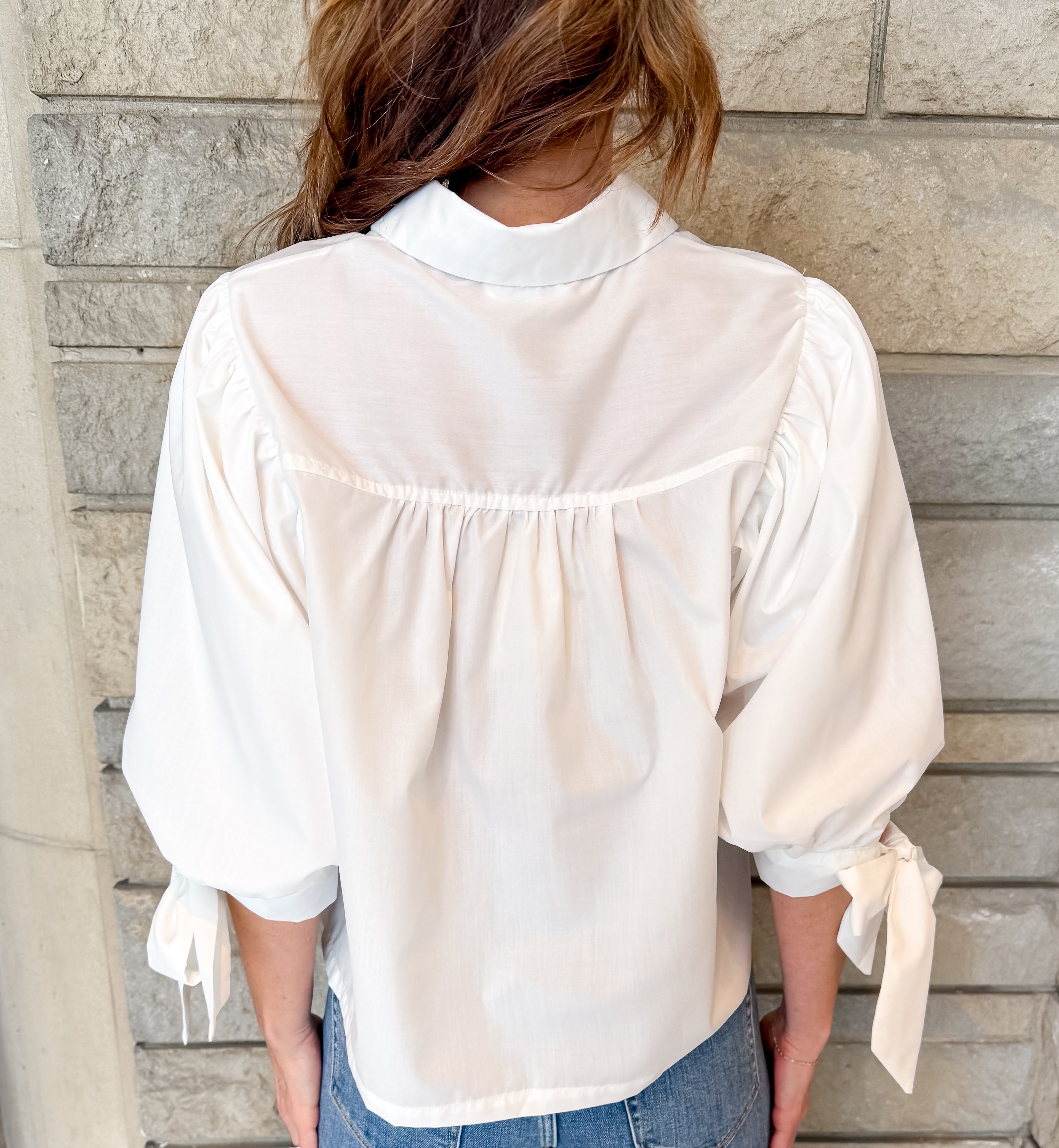 Kira Tie Sleeve Scallop Trim Top