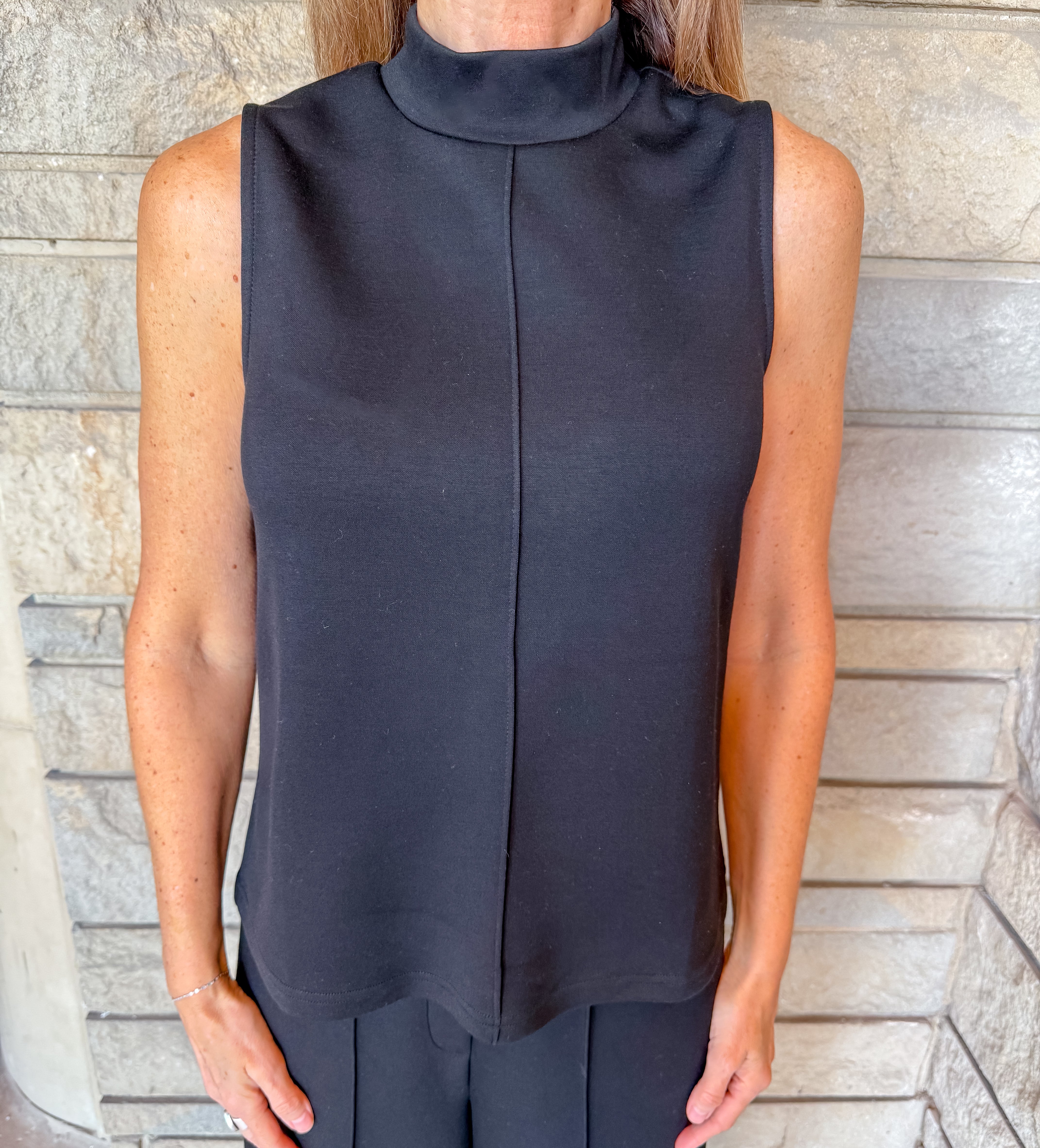 Jovie Sleeveless Mock Neck Set