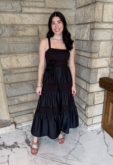 black eyelet midi dress
self tie waist
tiered skirt