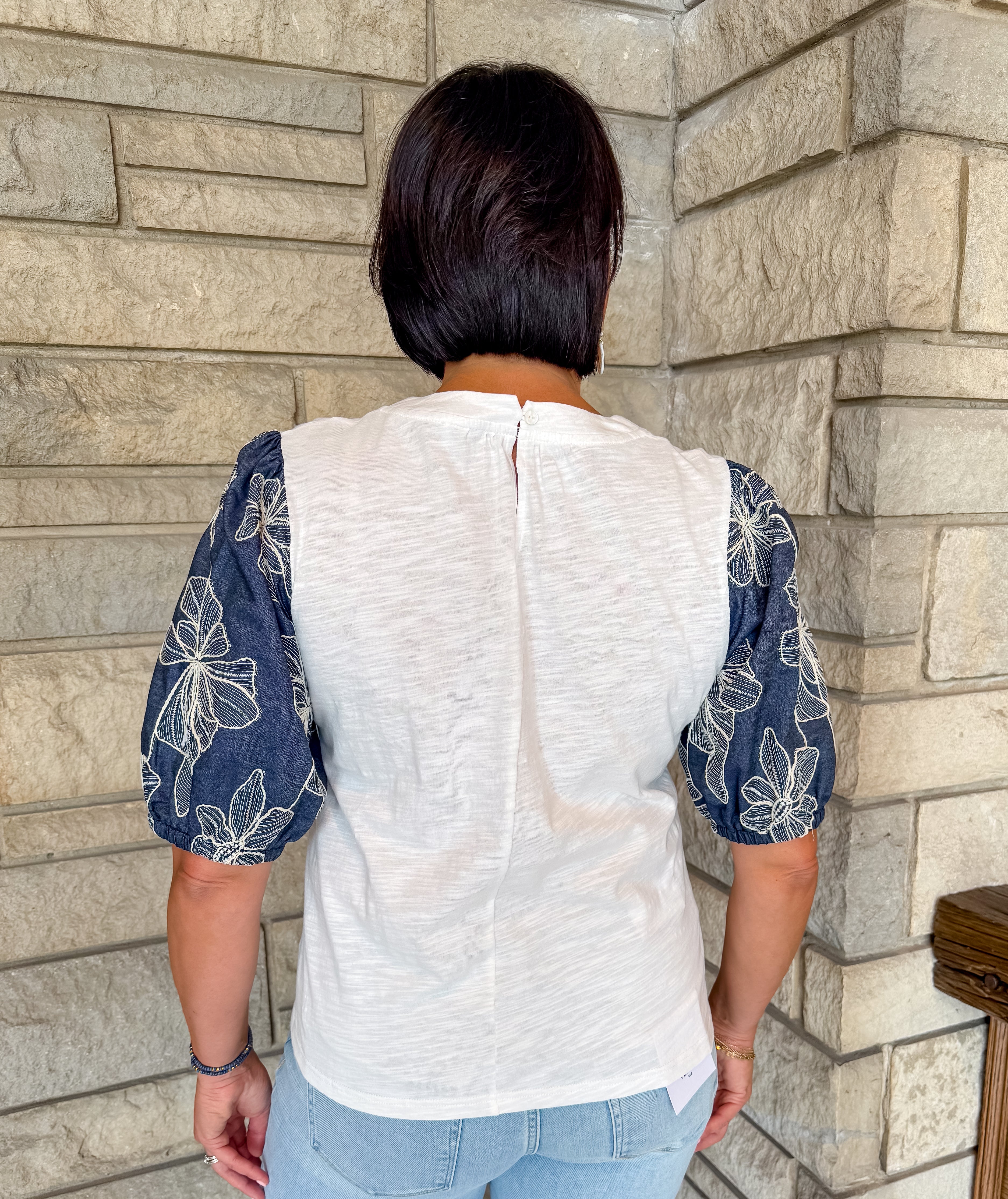 Cory Embroidered Puff Top