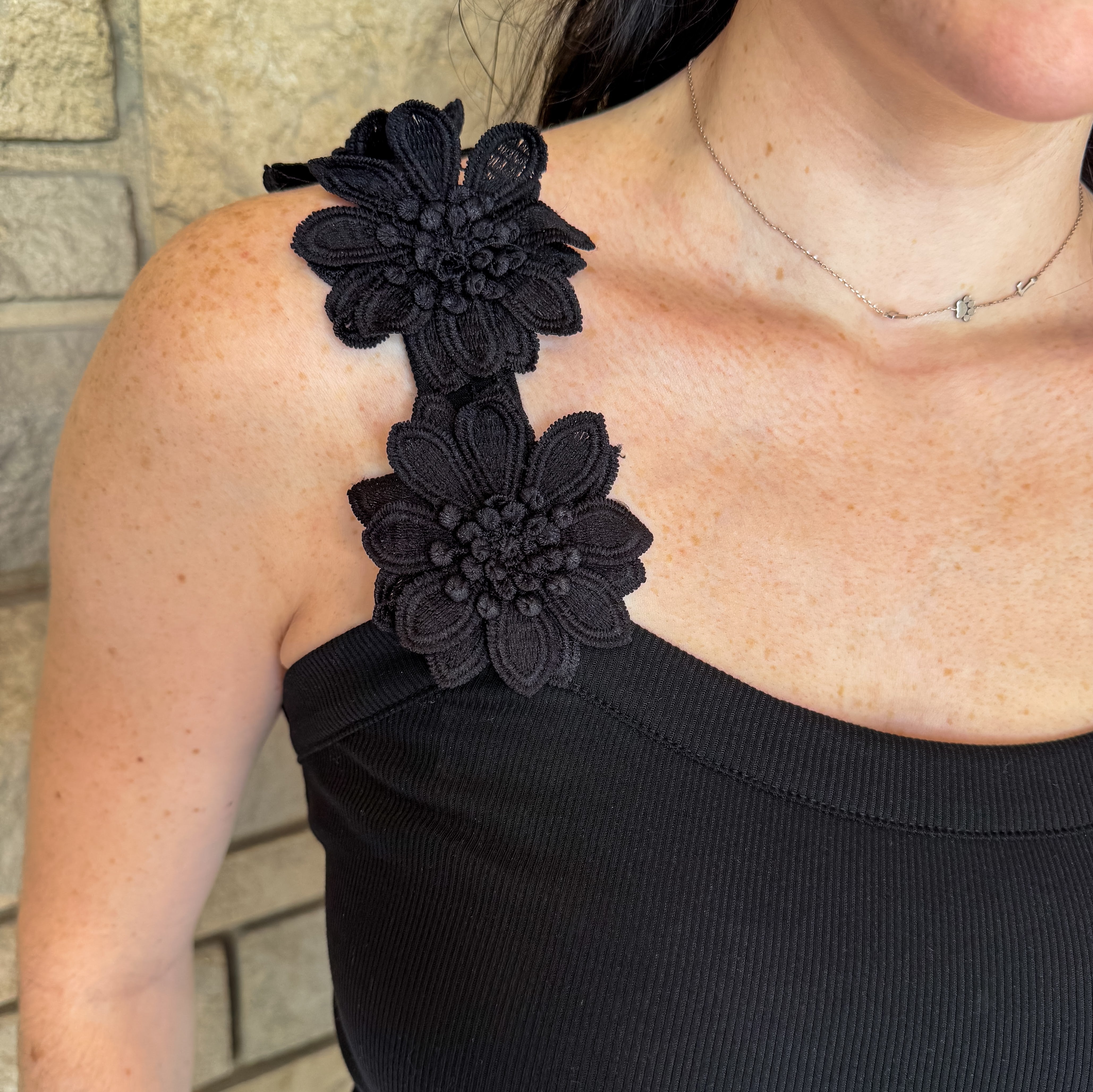 Alisha Flower Applique Tank
