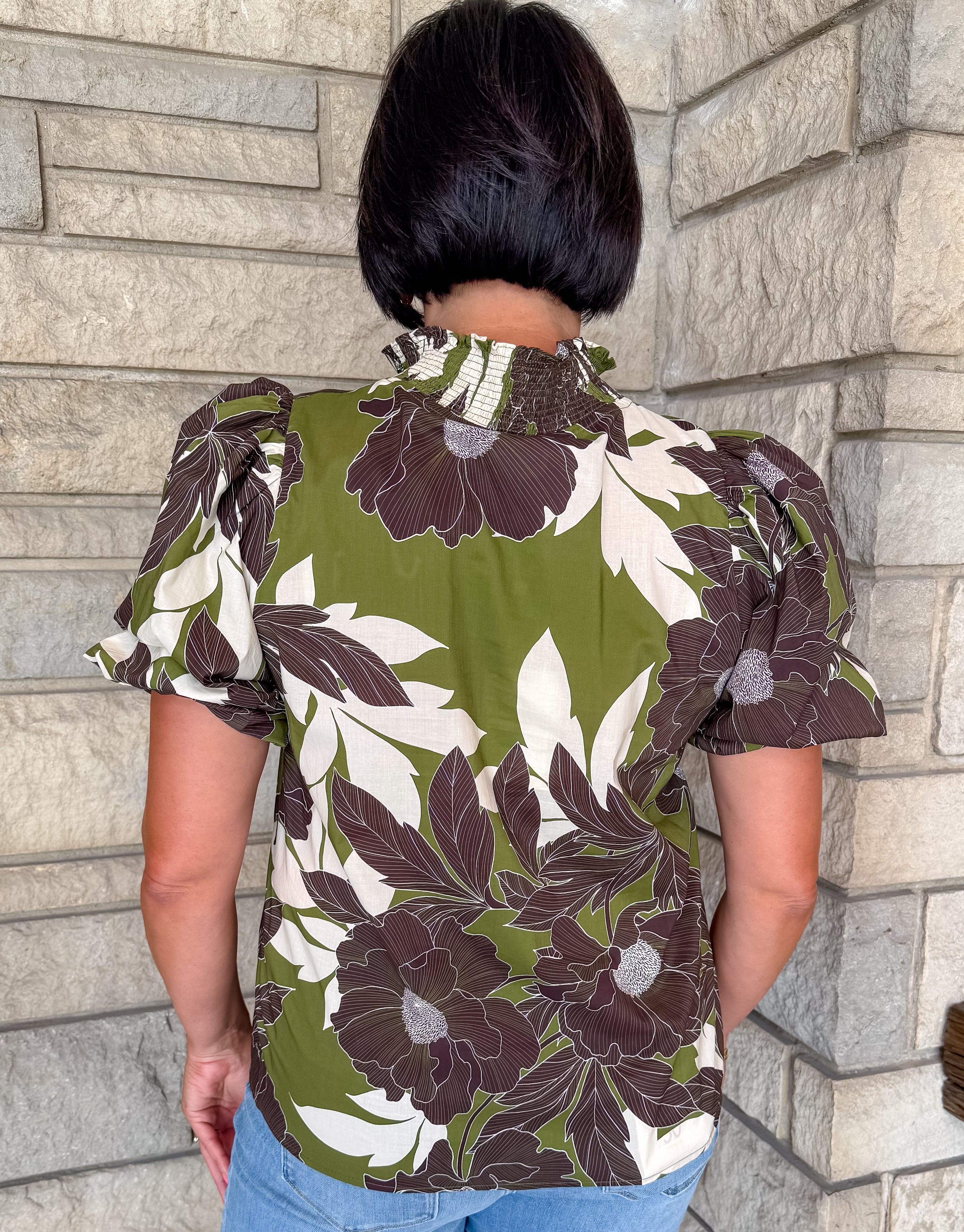 Eve Floral Contrast Trim V-neck Top