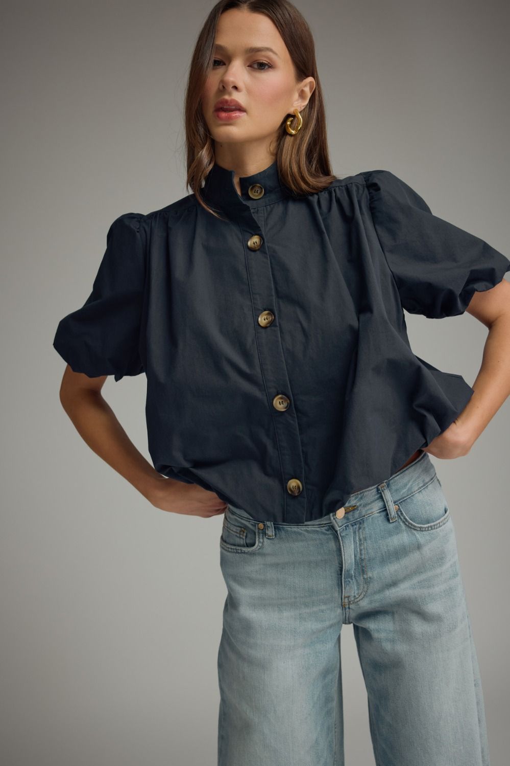 Mera Bubble Hem Button Top