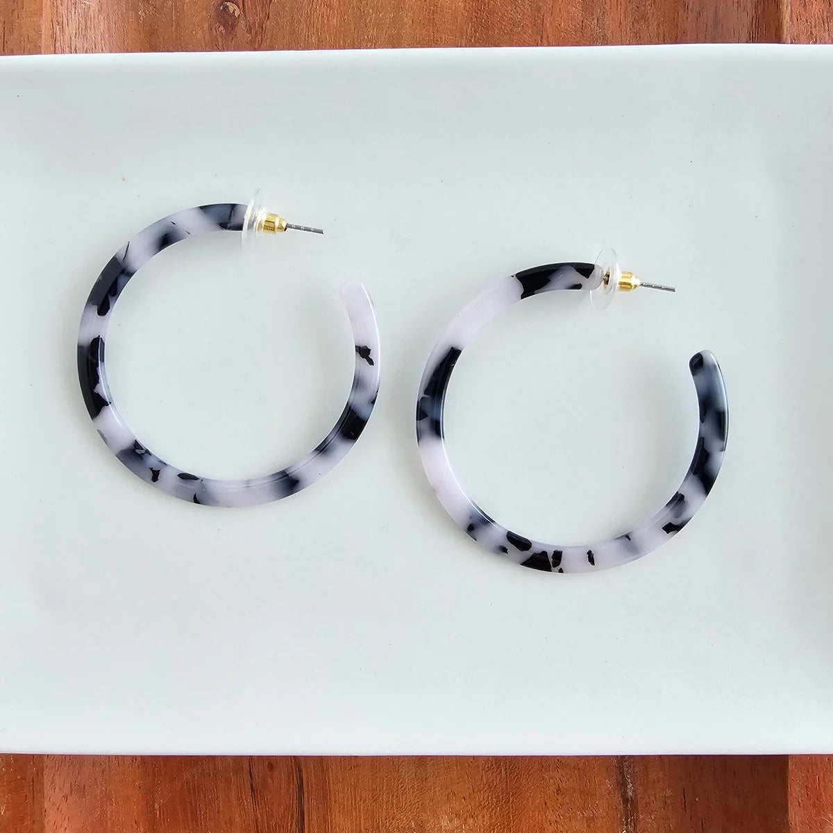 Cameron Hoop Earrings Snow Tort