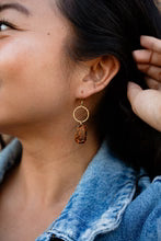 Emma Earrings Amber Dot