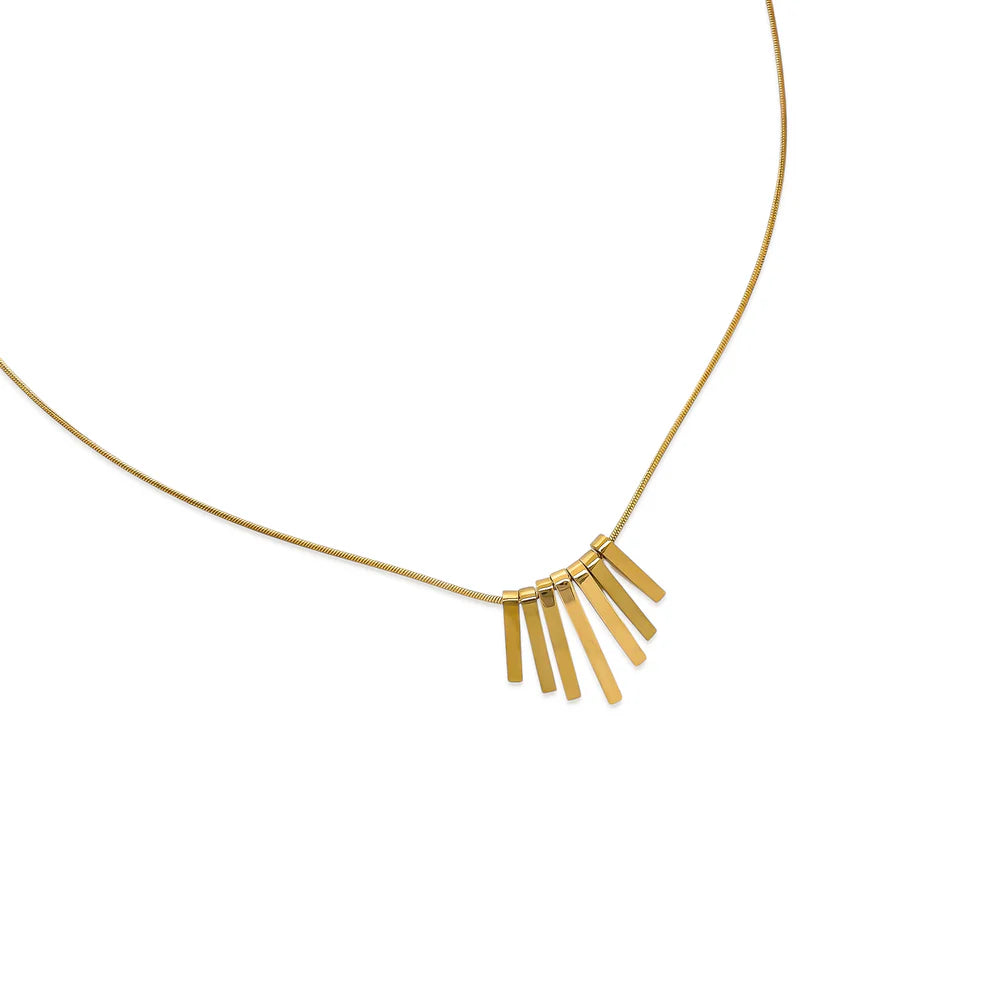 Graduating Bar Pendant Necklace