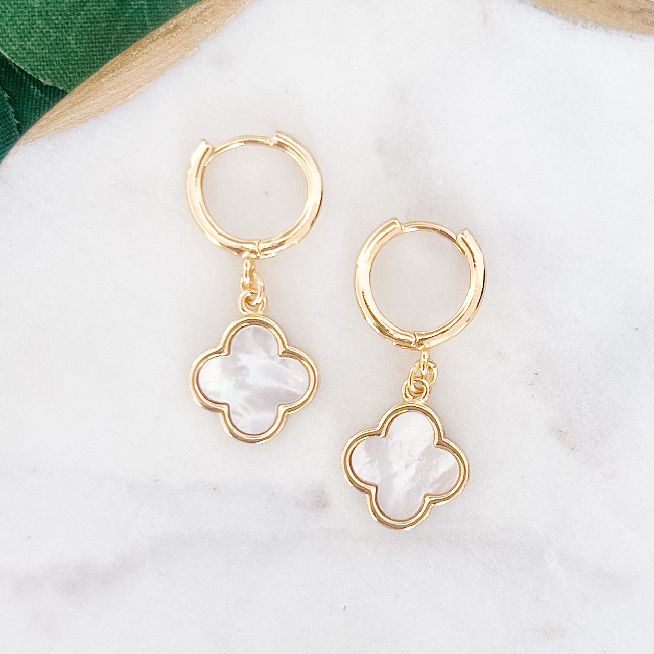 Quatrefoil Drop Huggies