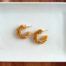 Ramona Hoops Caramel