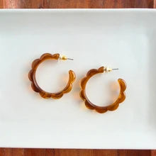 Scarlett Hoops Amber