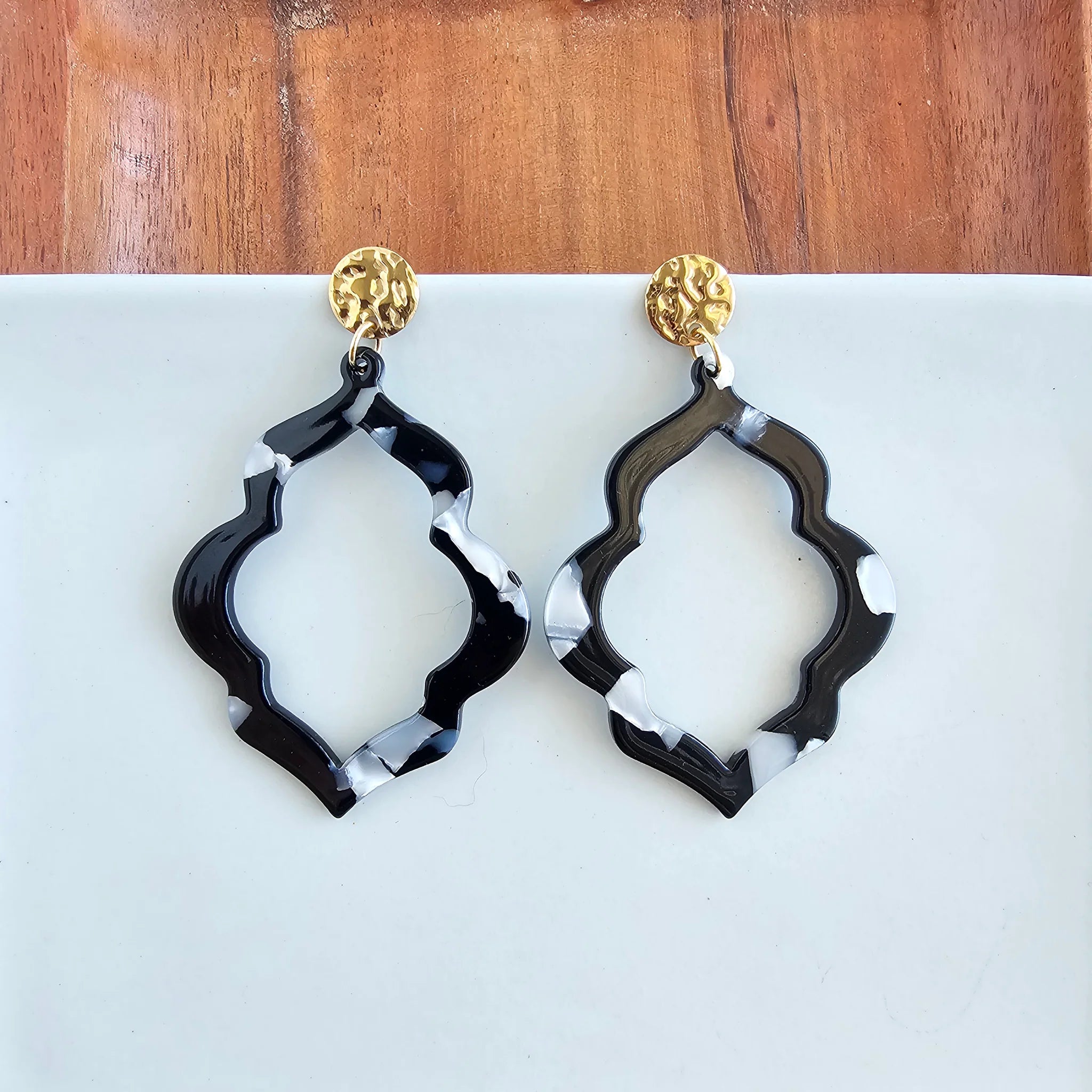 Talia Earrings Black